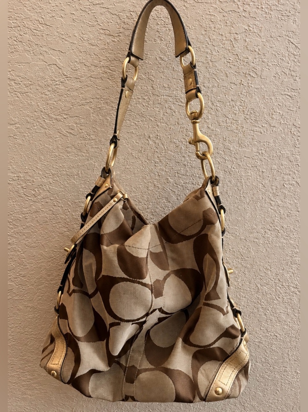 Beautiful Gold leather and tan Coach purse
